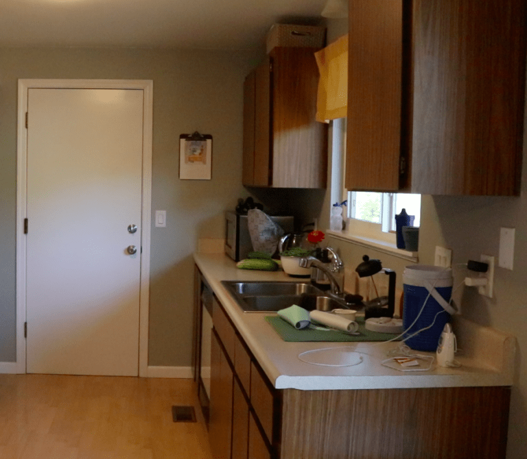 How to Update a Kitchen Without Remodeling - A Flourishing Place